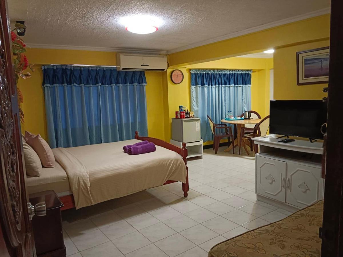 Arizona Beach Resort, Subic Bay, Philippines 2200 Olongapo Exterior foto